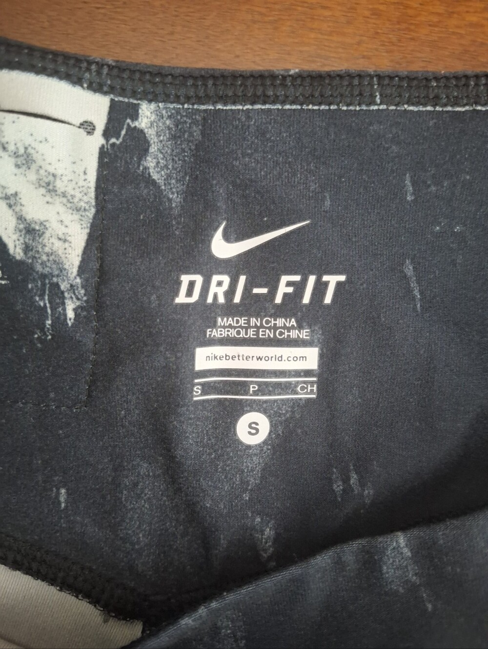 Nike Dri Fit Cropped Leggings White Black Marble Print Size Small - Picture 5 of 7